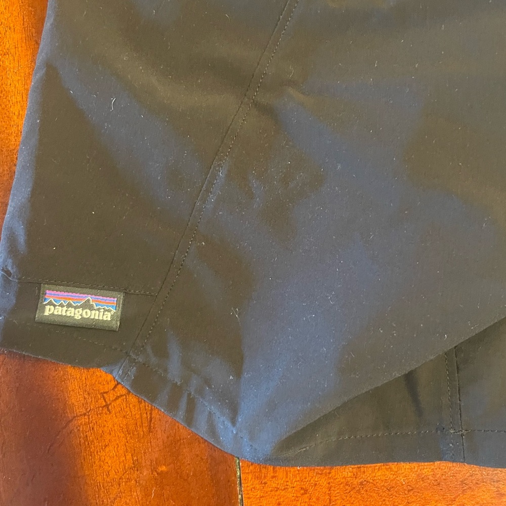 Patagonia Black MTB Shorts - Picture 4 of 4